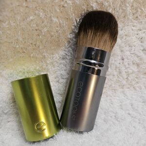 EcoTools Retractable Makeup Brush